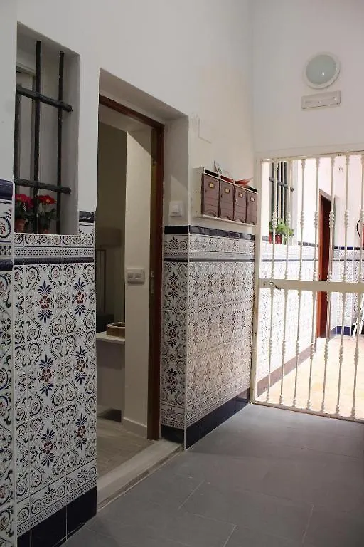 Casa De Los Viajeros Pasquin Apartment Cadiz